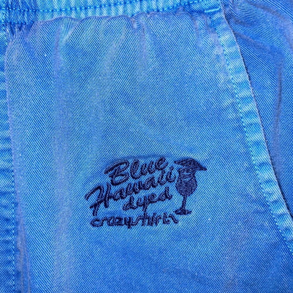 Crazy shirh- Blue pants - Picture 3 of 7